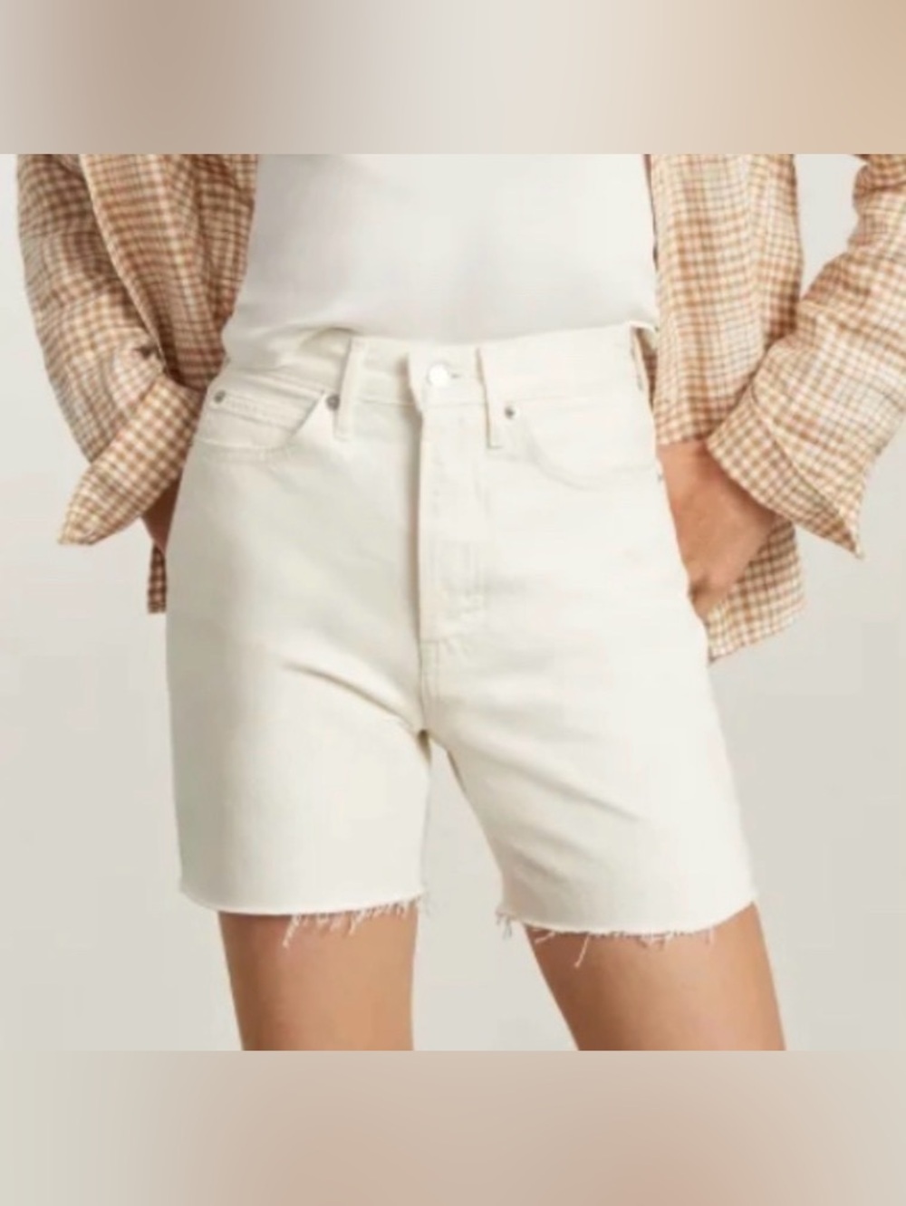 Everlane Rigid Way High Short in Bone, sz 28, new without tags